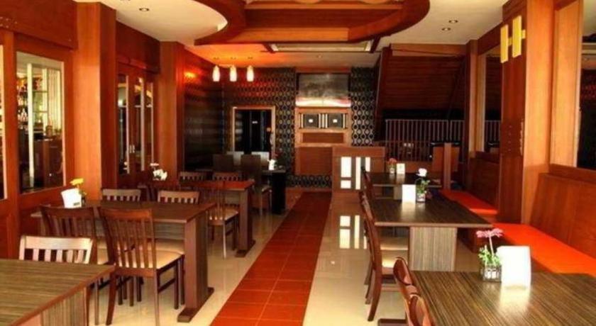 فندق تريبل روند بليس Patong المظهر الخارجي الصورة