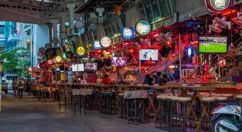 فندق تريبل روند بليس Patong المظهر الخارجي الصورة